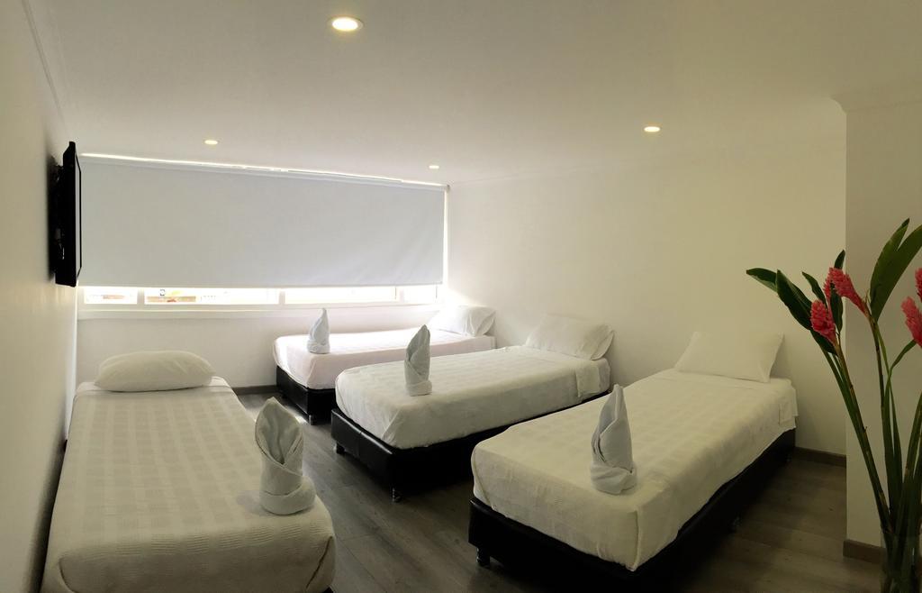 Hotel Metro 26 Bogotá Szoba fotó